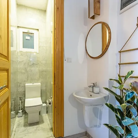Flat Close To Metro Galata Tower In Beyoglu * Istanboel