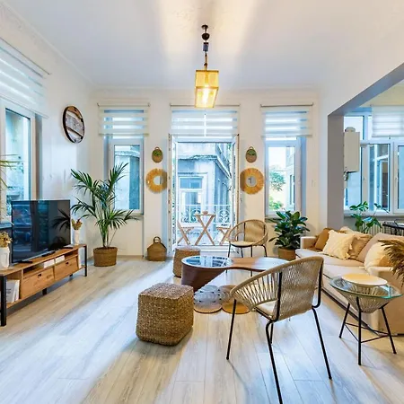 Flat Close To Metro Galata Tower In Beyoglu İstanbul